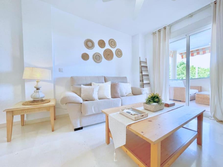 Lafrenchtouch - Amplio Apto Cerca Parque Y Mar Apartment Benalmadena